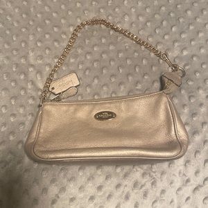 Coach handbag, zipper